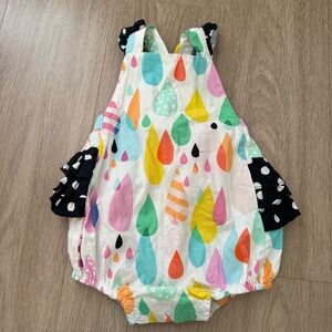 Multicolor Raindrop Print Baby Romper with Ruffle Sleeves
